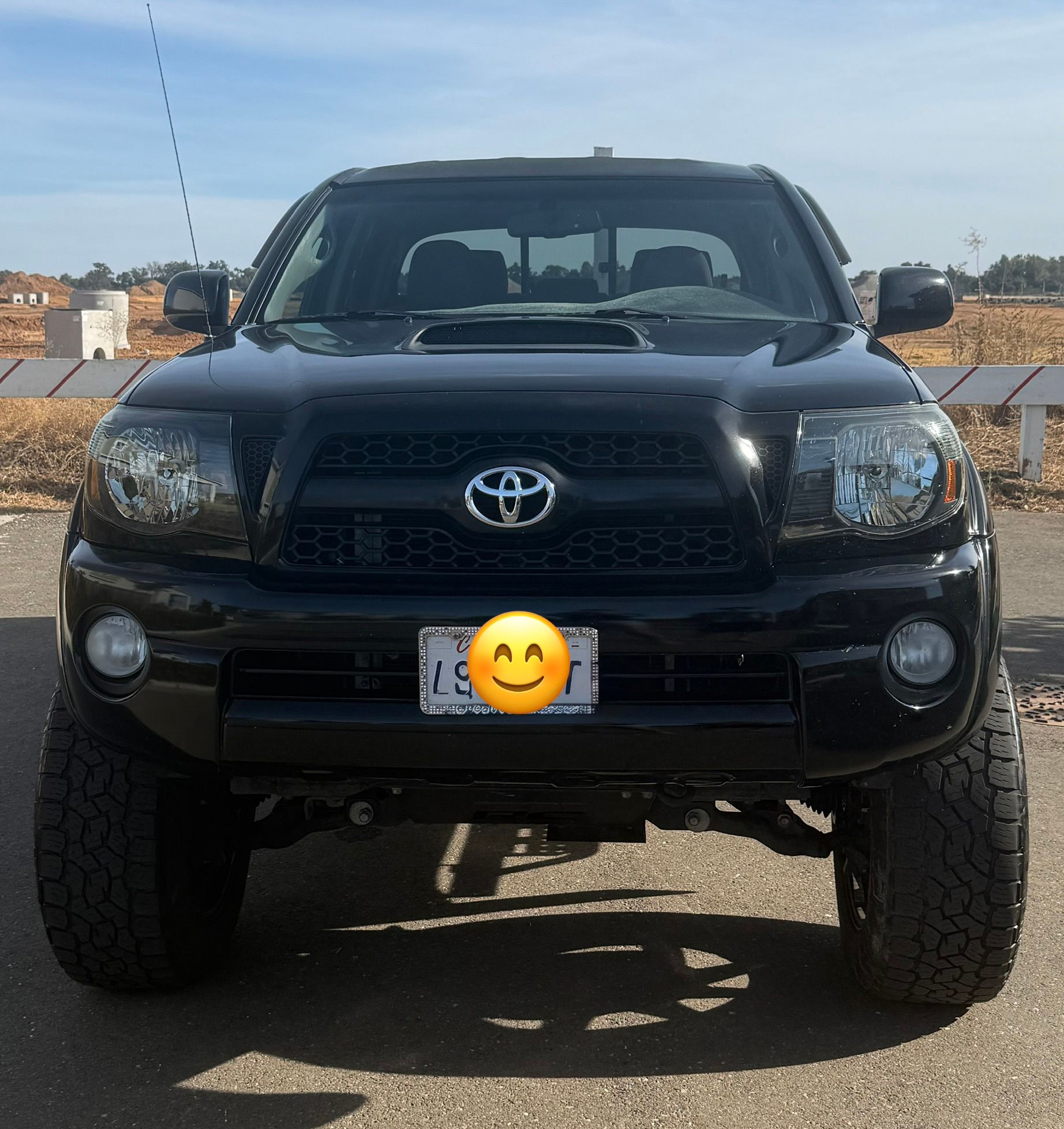 Used 2011 Toyota Tacoma 4x4 Double Cab w/ TRD Sport Pkg image 4