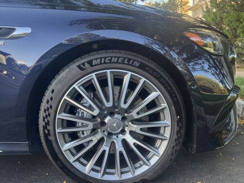 Used 2025 Mercedes-Benz E 53 AMG e 4MATIC Sedan image 14