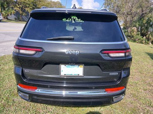 Used 2021 Jeep Grand Cherokee L Overland image 6