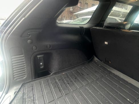 Used 2012 Jeep Grand Cherokee Laredo image 19