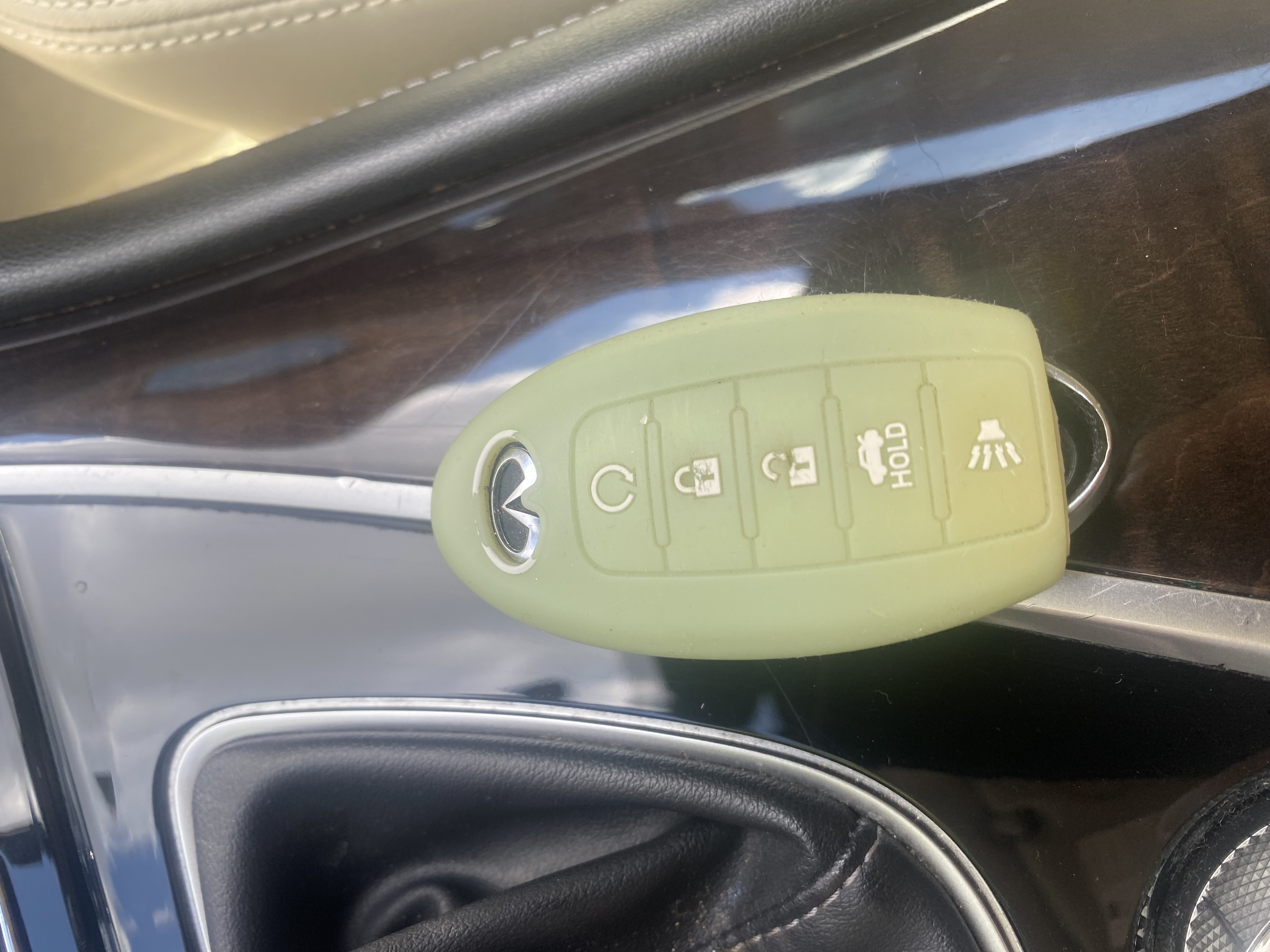 Used 2019 INFINITI Q50 Luxe w/ Essential Package (3.0T Luxe) RWD image 11
