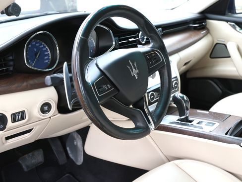 Used 2014 Maserati Quattroporte GTS RWD image 15