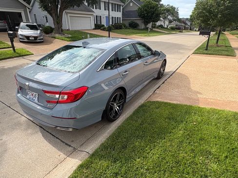 Used 2021 Honda Accord Touring image 8