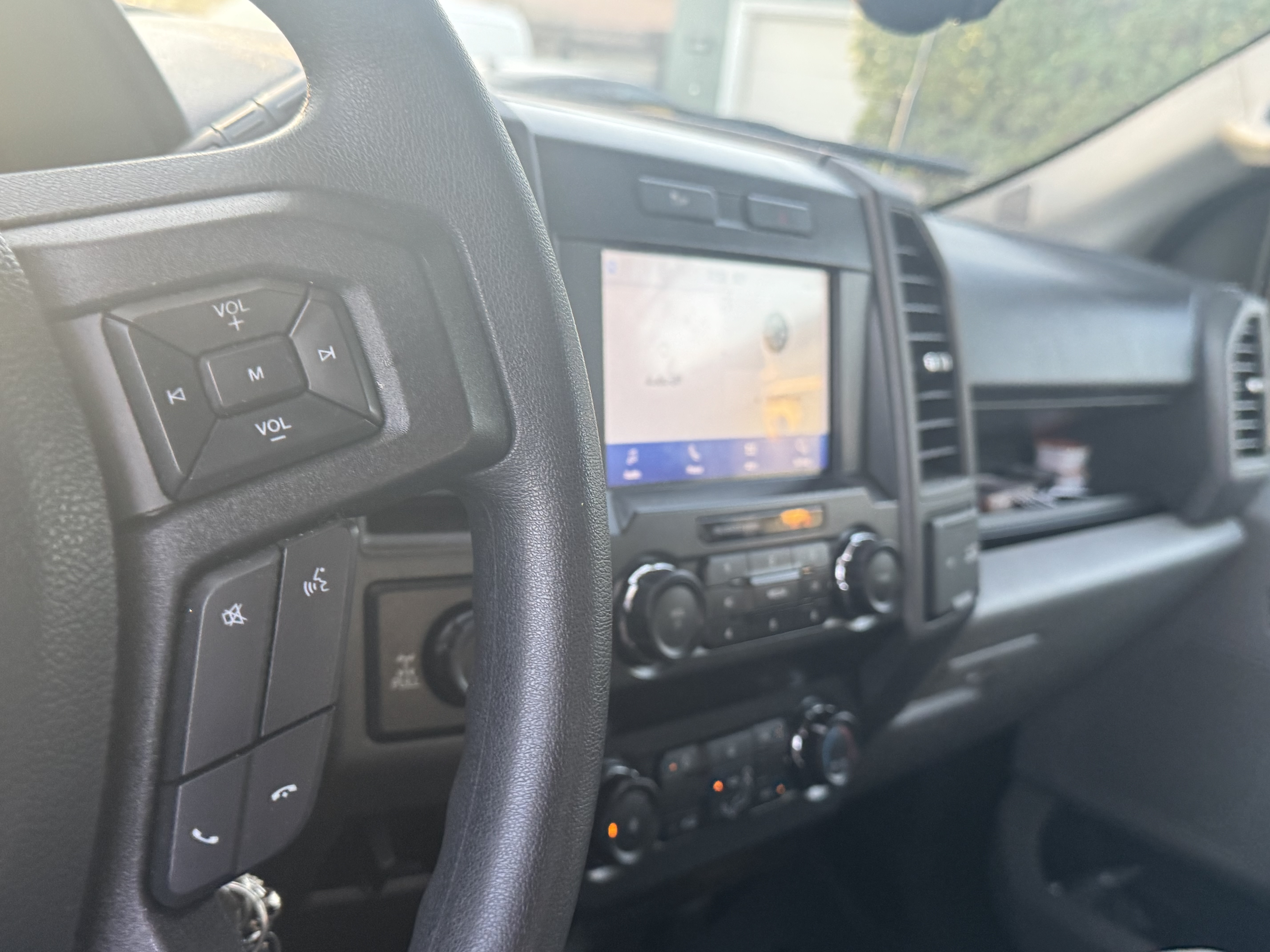 Used 2022 Ford F250 XL w/ STX Appearance Package AWD/4WD image 12