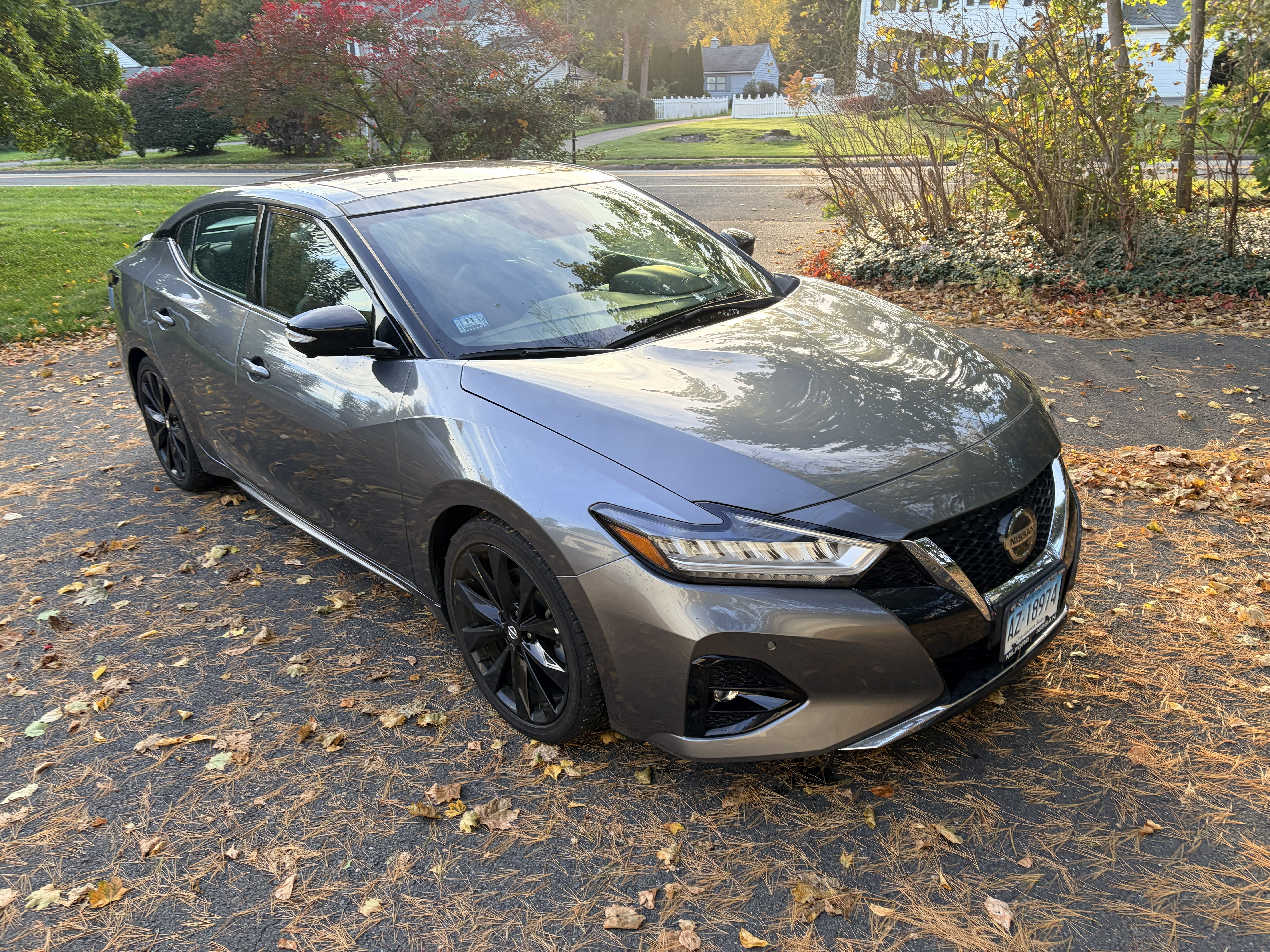 Used 2019 Nissan Maxima SR w/ Premium Package FWD image 1