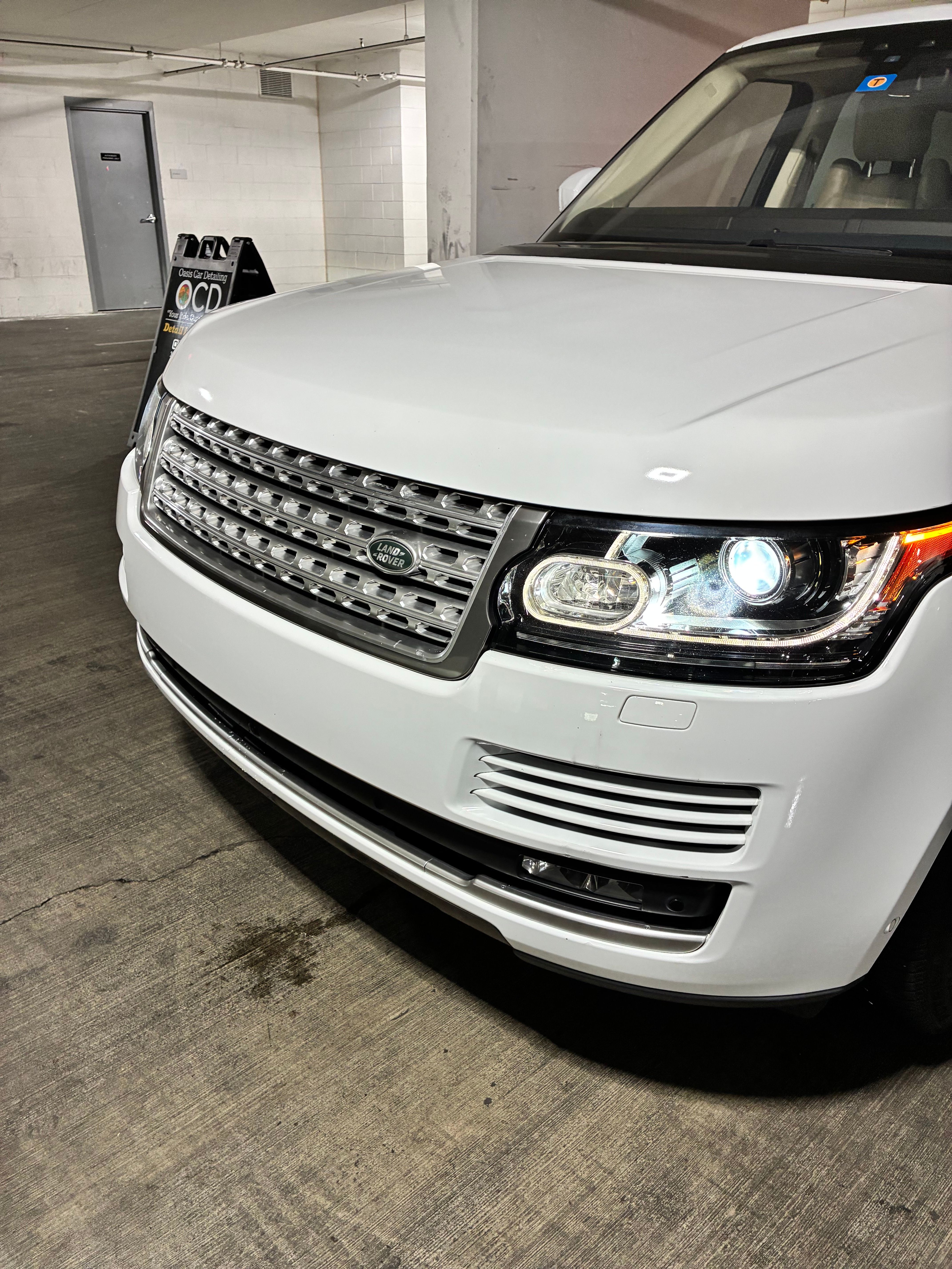 Used 2017 Land Rover Range Rover HSE AWD/4WD image 22