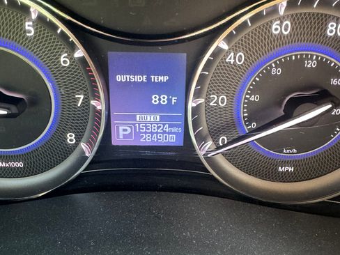 Used 2016 INFINITI QX80 4WD w/ Driver's Assistance Package image 20