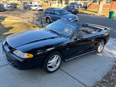 Used 1995 Ford Mustang GT image 1