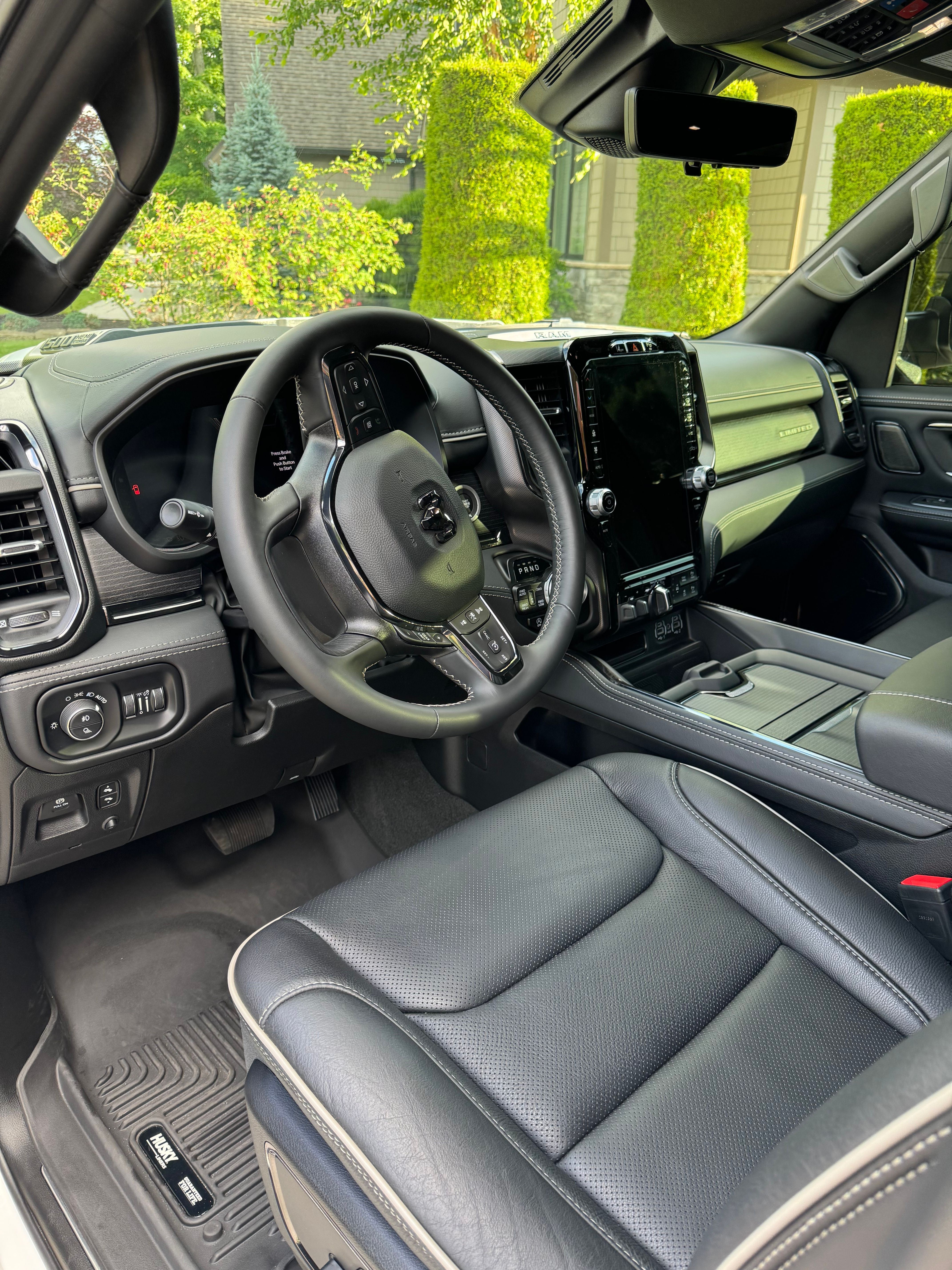 Used 2024 RAM 1500 Limited AWD/4WD image 13