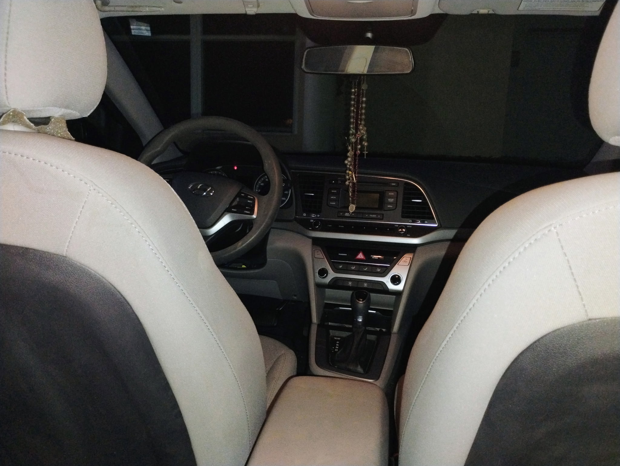 Used 2018 Hyundai Elantra SE FWD image 8