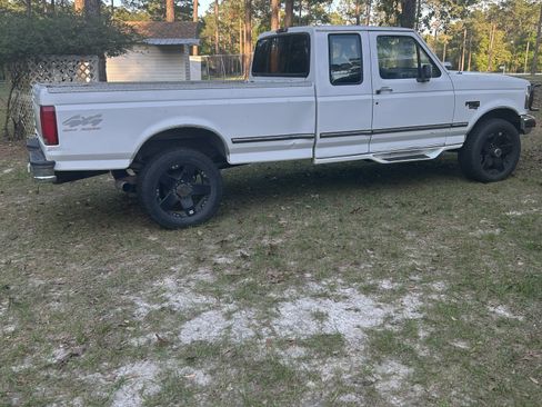 Used 1996 Ford F250 4x4 SuperCab image 1