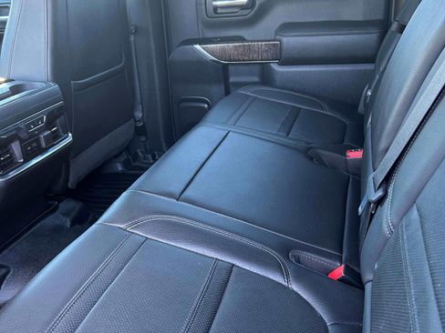 Used 2019 GMC Sierra 1500 Denali w/ Denali Ultimate Package AWD/4WD image 14
