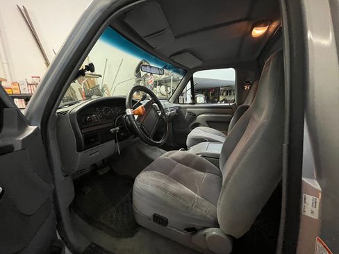 Used 1996 Ford Bronco AWD/4WD image 6