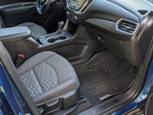 Used 2020 Chevrolet Equinox LT image 12