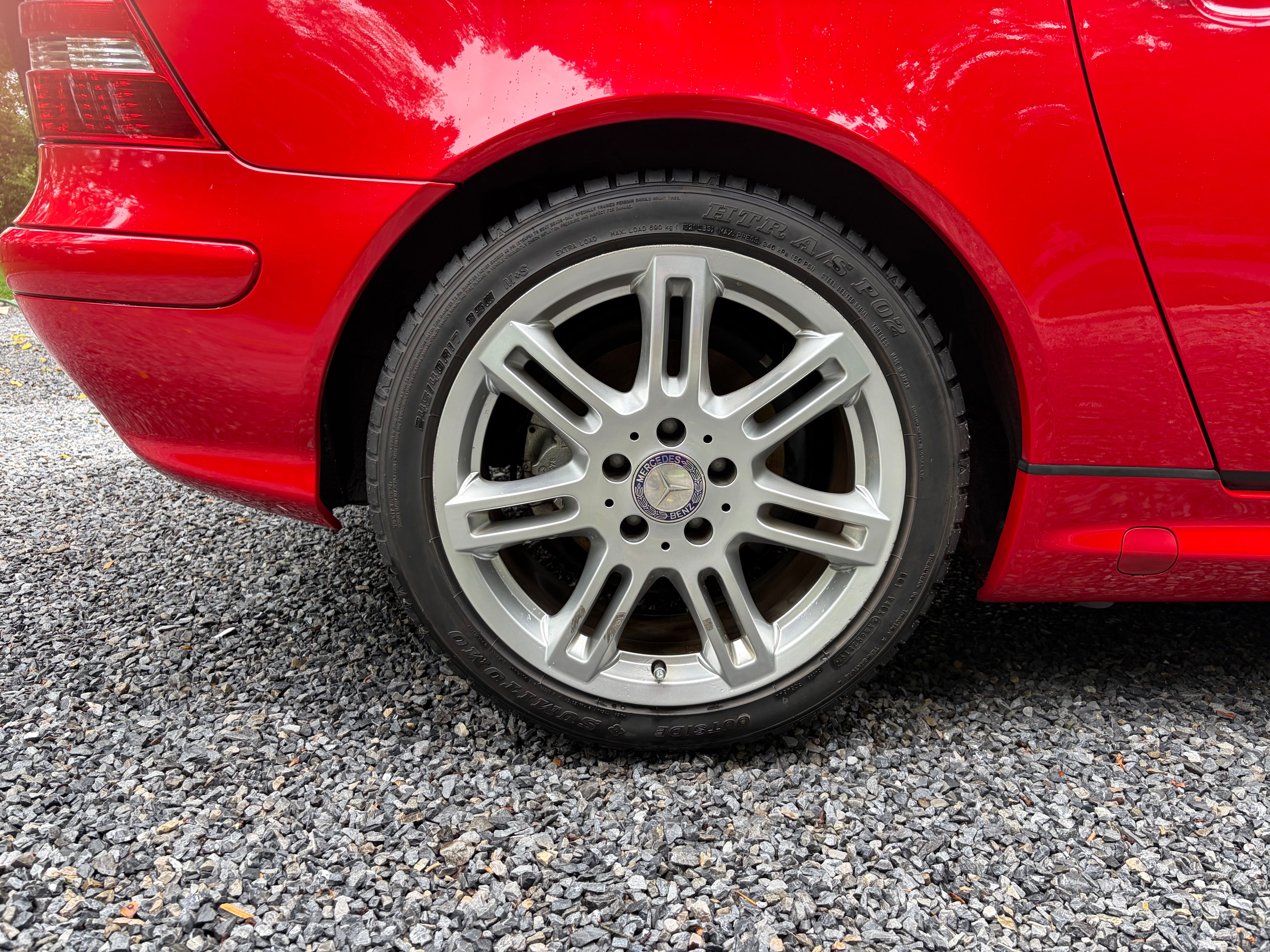 Used 2004 Mercedes-Benz SLK 320 image 27