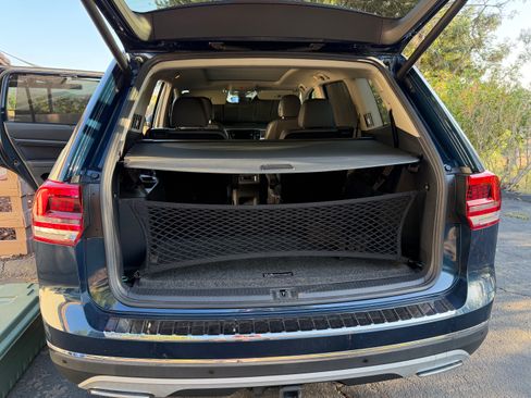 Used 2019 Volkswagen Atlas SEL Premium AWD/4WD image 8