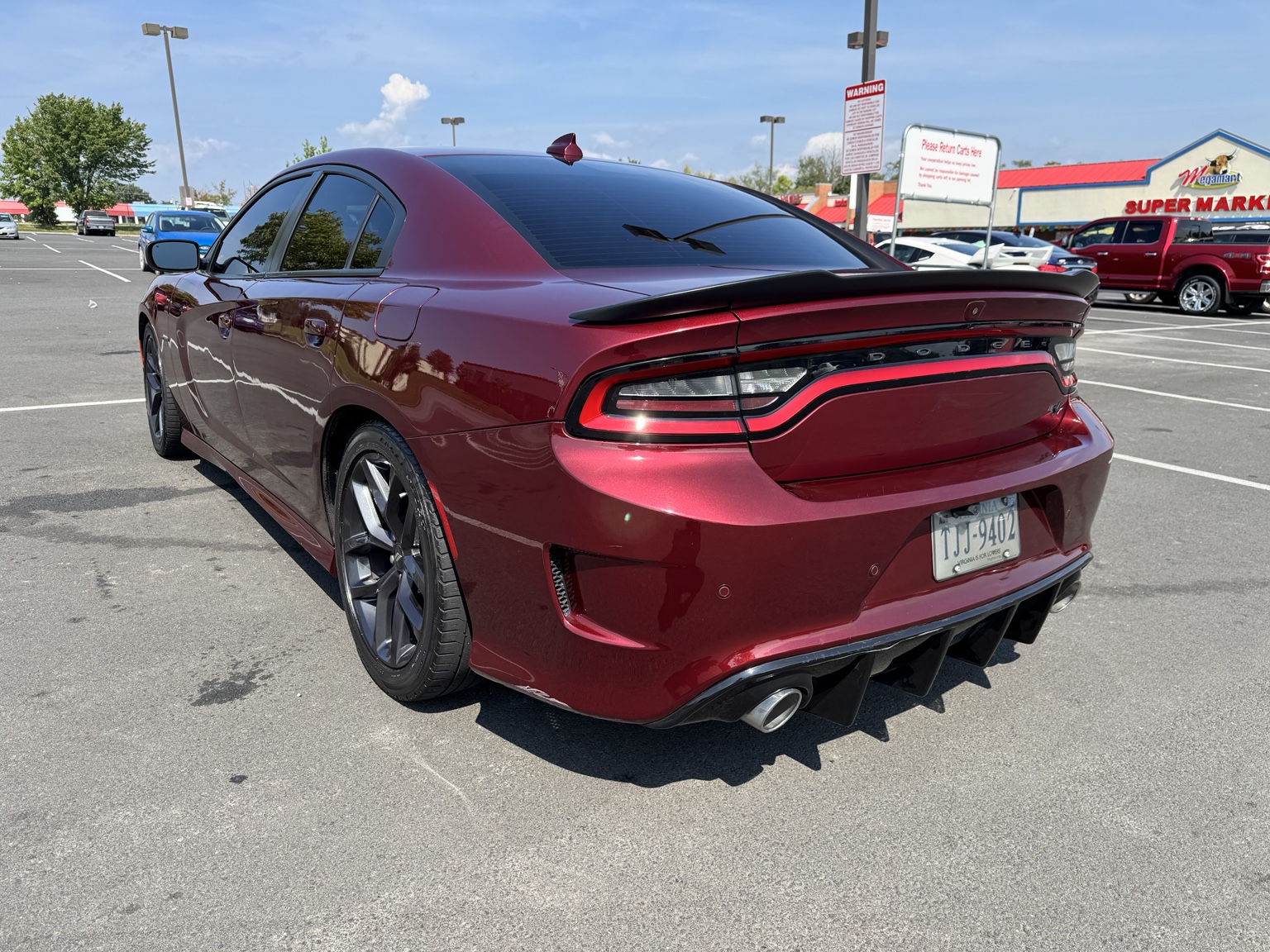 Used 2021 Dodge Charger R/T w/ Blacktop Package RWD image 6