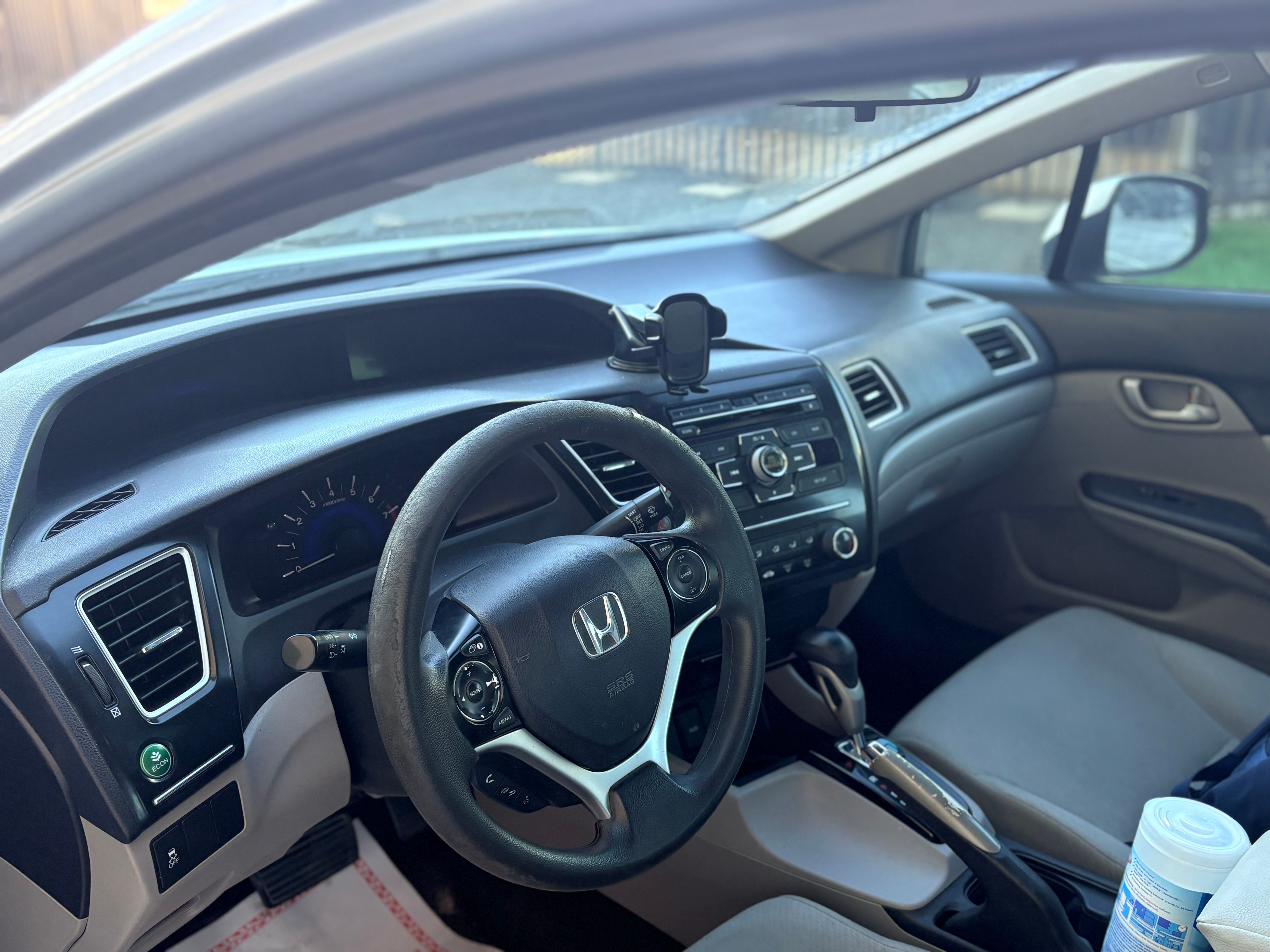 Used 2013 Honda Civic LX image 2
