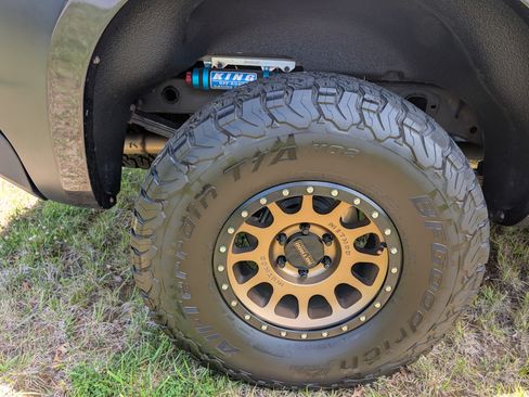 Used 2022 Chevrolet Silverado 1500 LT Trail Boss w/ LT Trail Boss Premium Package image 16