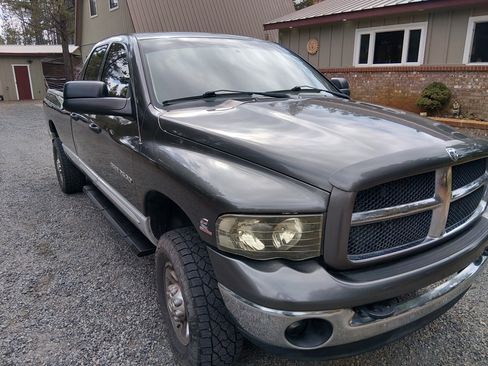 Used 2003 Dodge Ram 2500 Truck 4x4 Quad Cab image 10