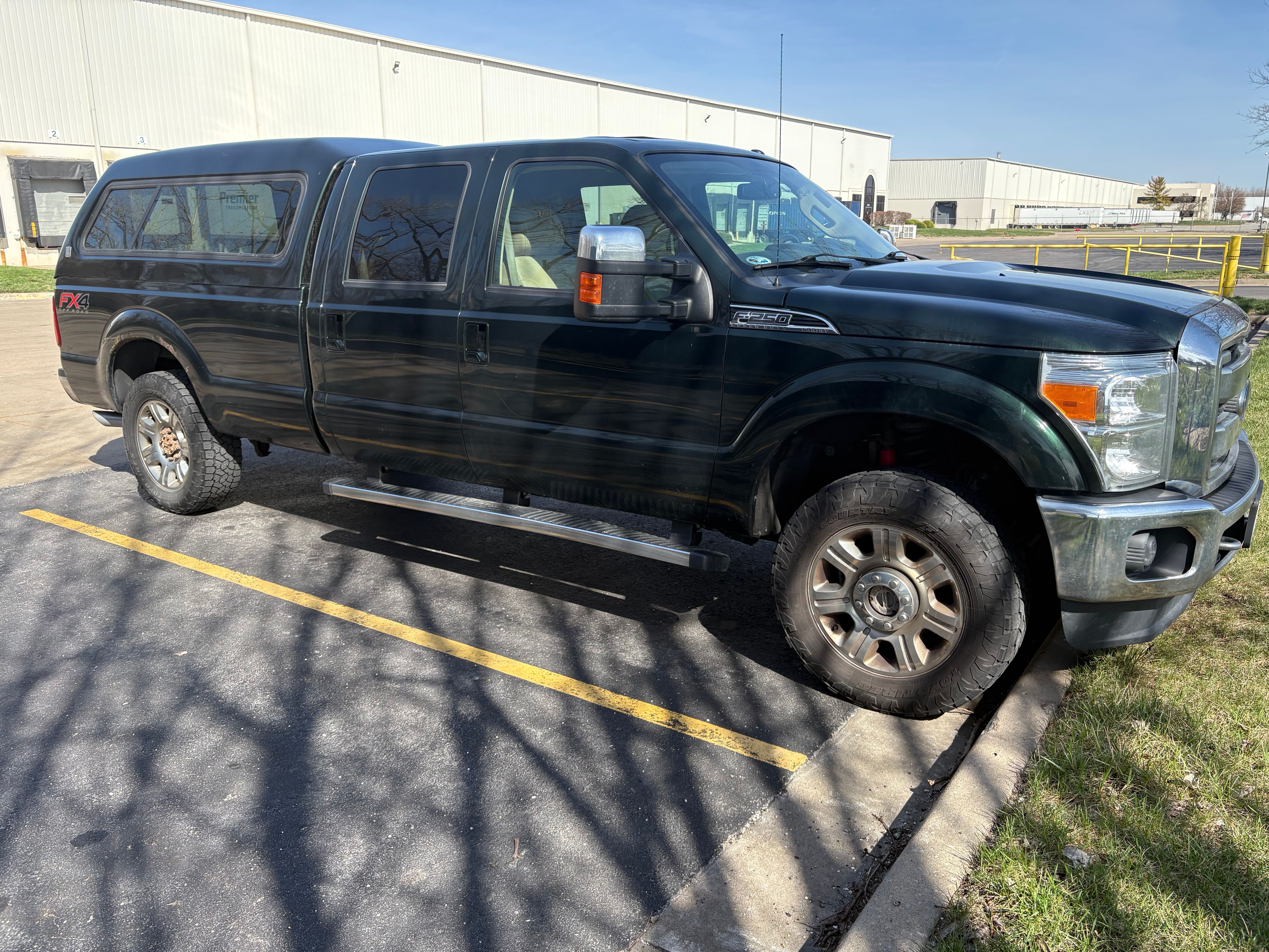 Used 2016 Ford F250 Lariat w/ Chrome Package AWD/4WD image 4