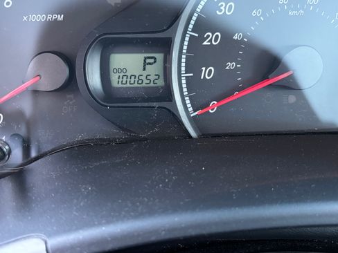 Used 2014 Toyota Sienna LE image 14