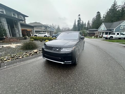 Used 2021 Land Rover Range Rover Sport HSE image 2