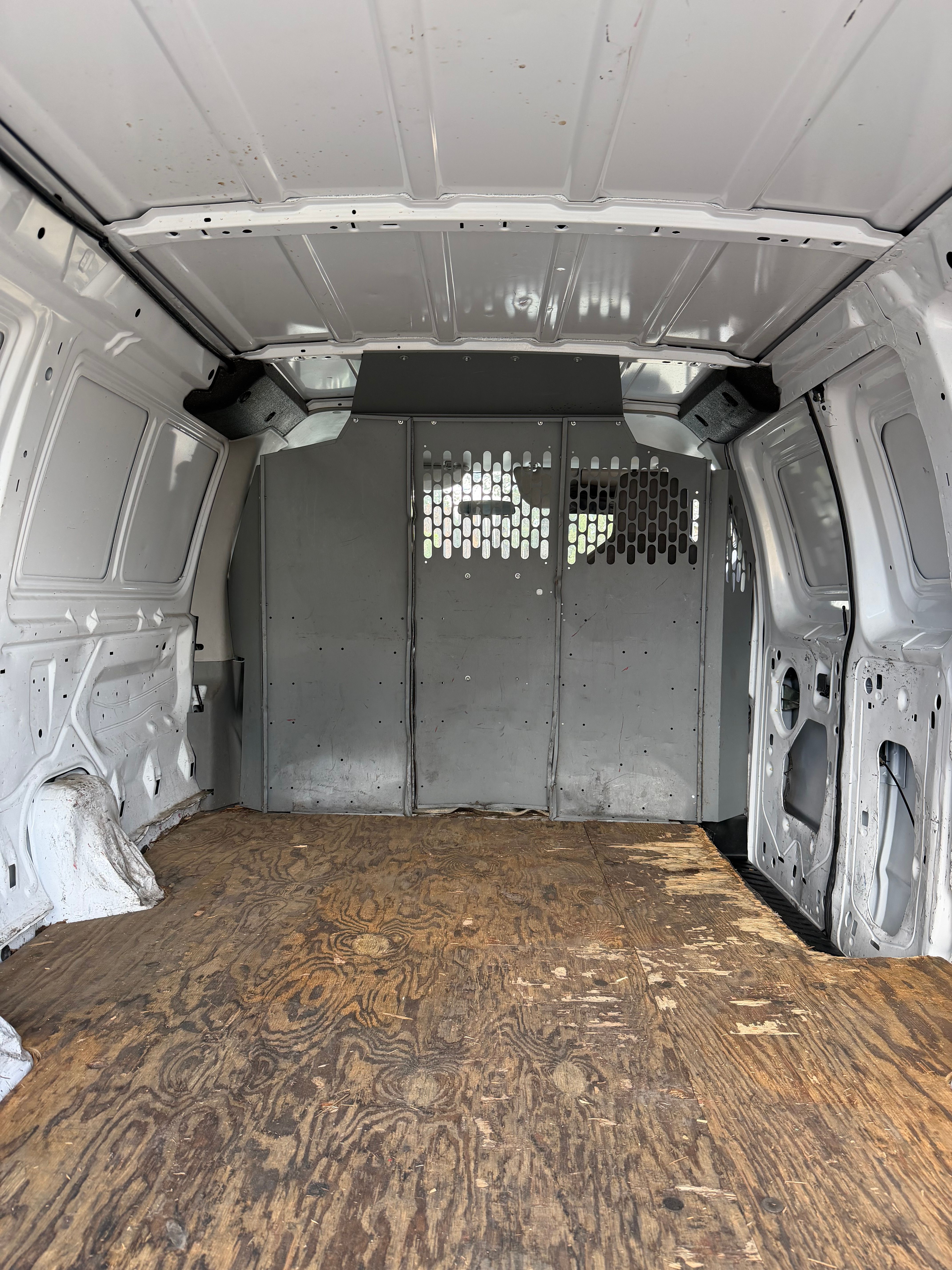Used 2013 Ford E-250 and Econoline 250 w/ PWR Group RWD image 13