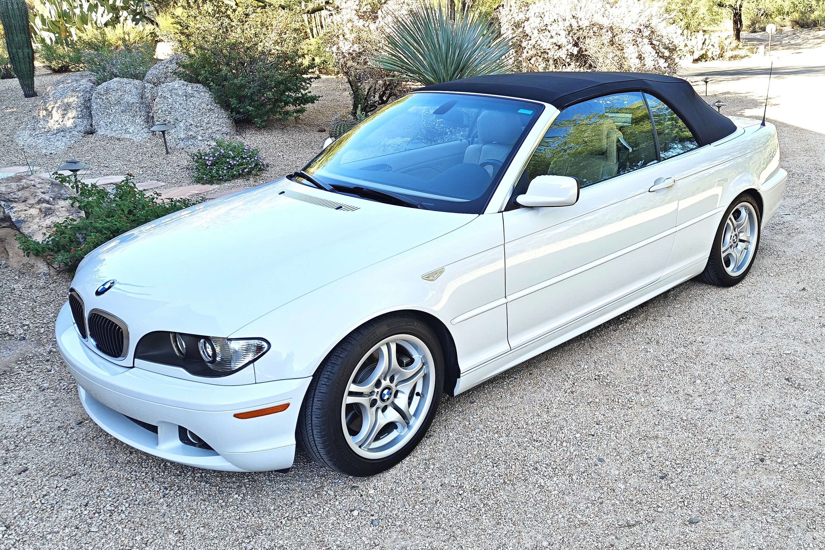 Used 2005 BMW 330Ci Convertible RWD image 2