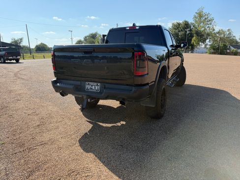 Used 2019 RAM 1500 Rebel w/ Rebel Level 2 Equipment Group AWD/4WD image 9