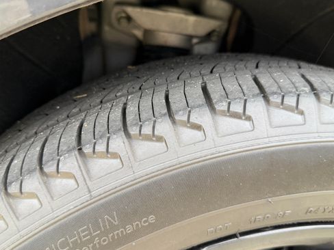 Used 2024 Kia Sportage SX image 16