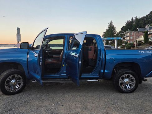 Used 2017 Toyota Tundra 1794 Edition w/ TRD Off Road Package AWD/4WD image 8