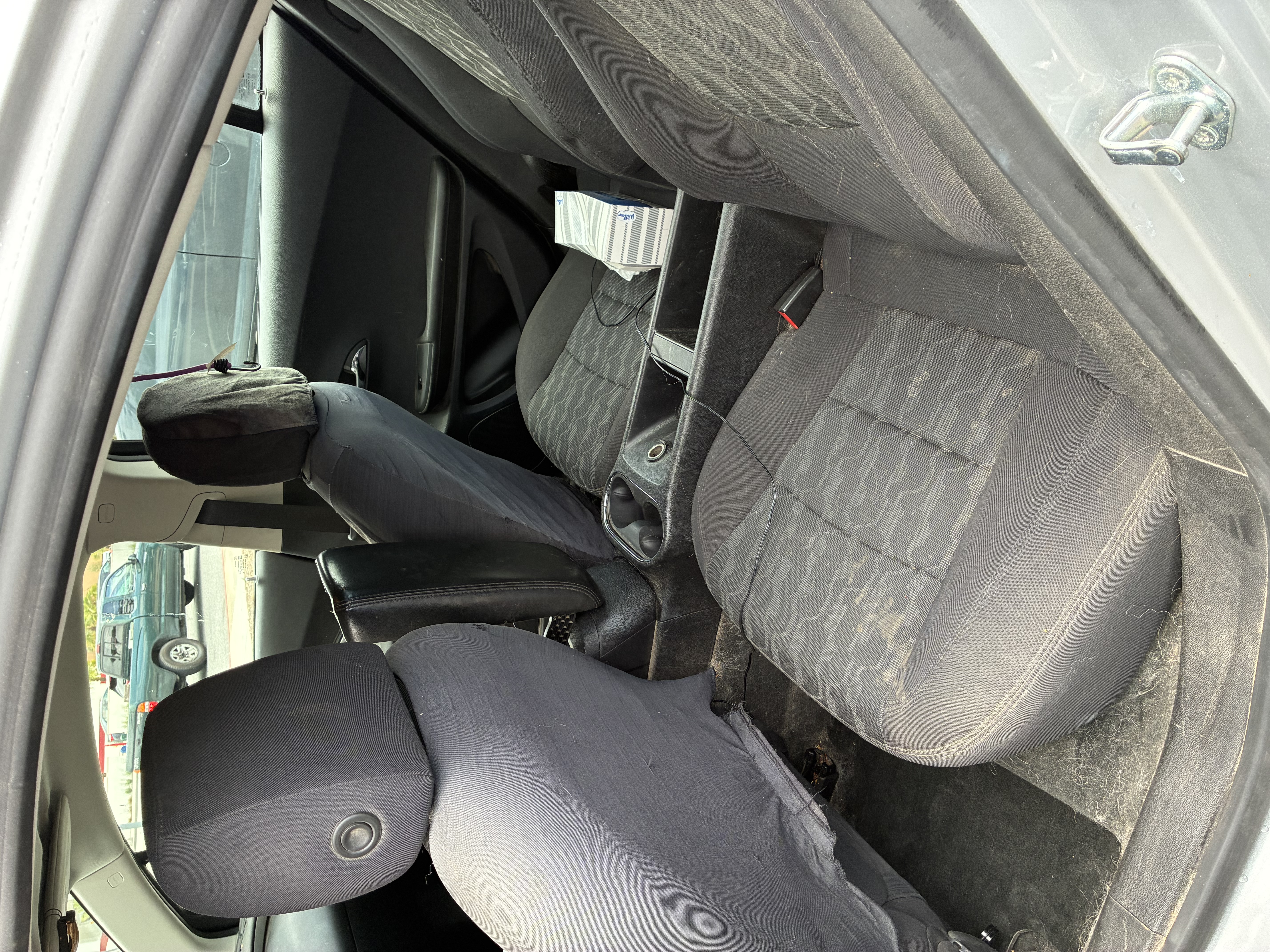 Used 2013 Chevrolet Volt FWD image 4