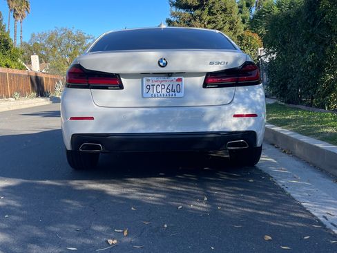 Used 2022 BMW 530i w/ Convenience Package image 8