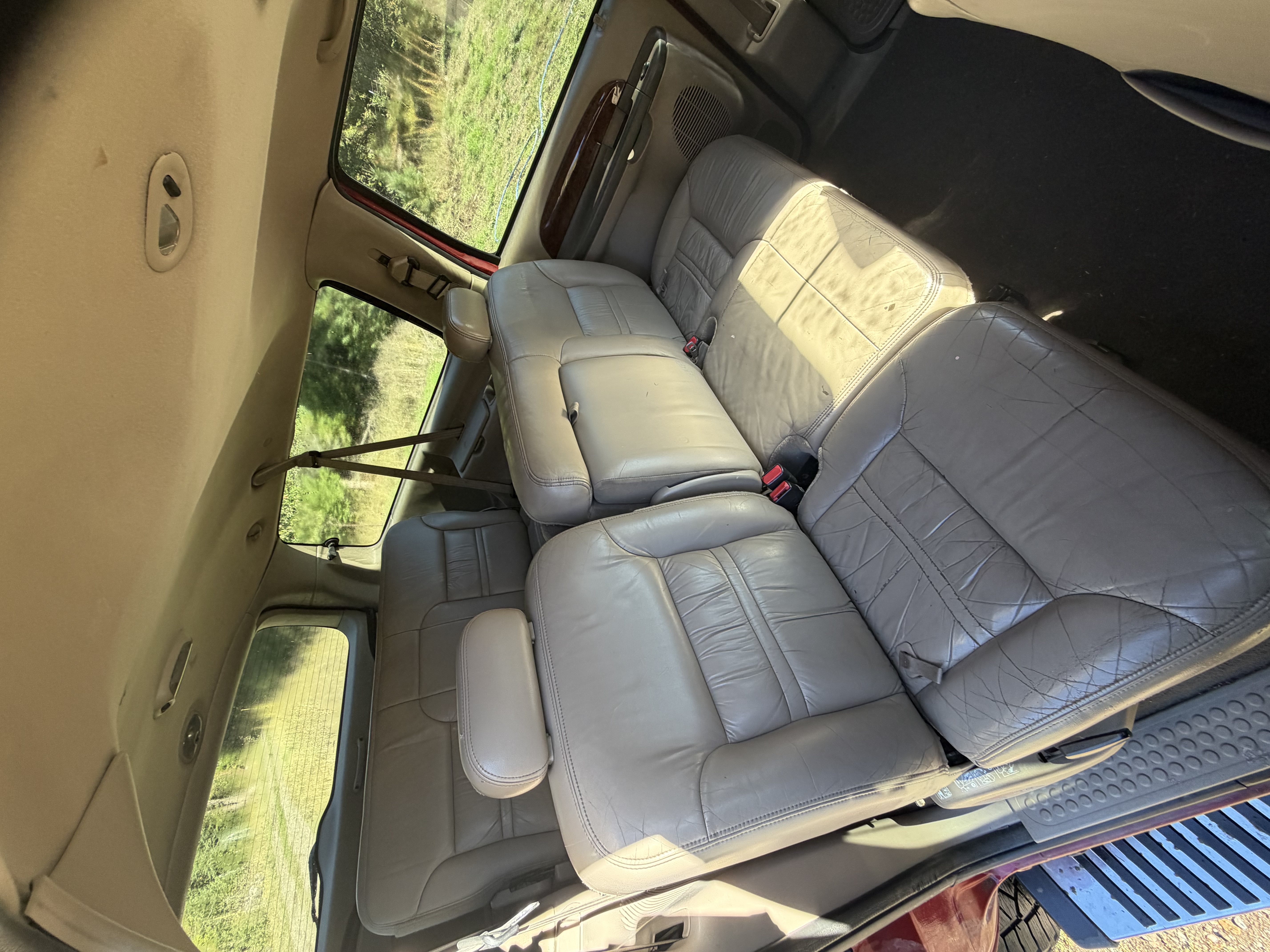 Used 2001 Ford Excursion Limited AWD/4WD image 5