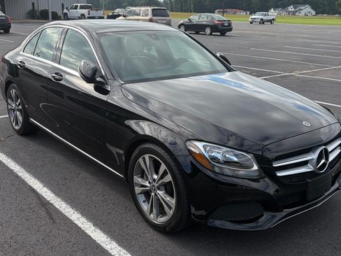 Used 2018 Mercedes-Benz C 300 Sedan image 10