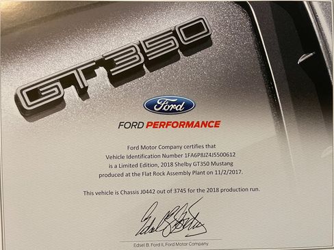 Used 2018 Ford Mustang Shelby GT350 w/ Convenience Package image 18