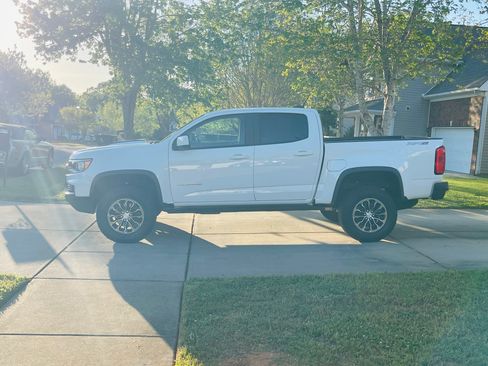 Used 2021 Chevrolet Colorado ZR2 image 4