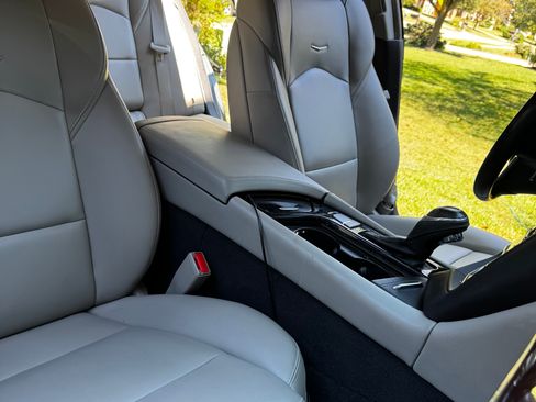 Used 2019 Cadillac CTS AWD Sedan image 8