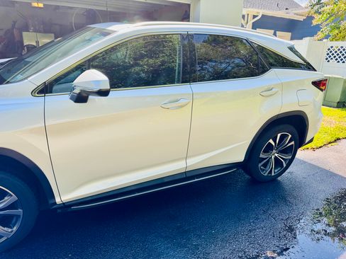 Used 2017 Lexus RX 350 FWD w/ Premium Package image 5