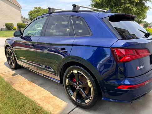 Used 2020 Audi SQ5 Prestige AWD/4WD image 1