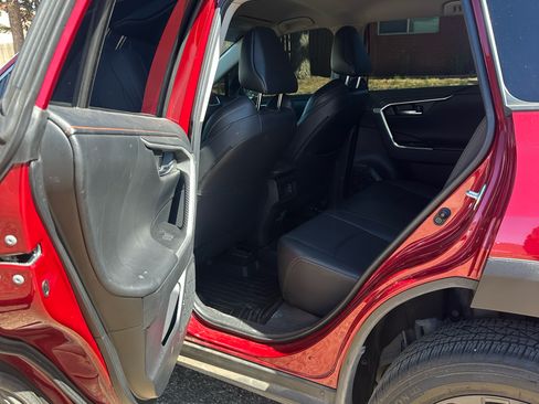 Used 2023 Toyota RAV4 Adventure image 22