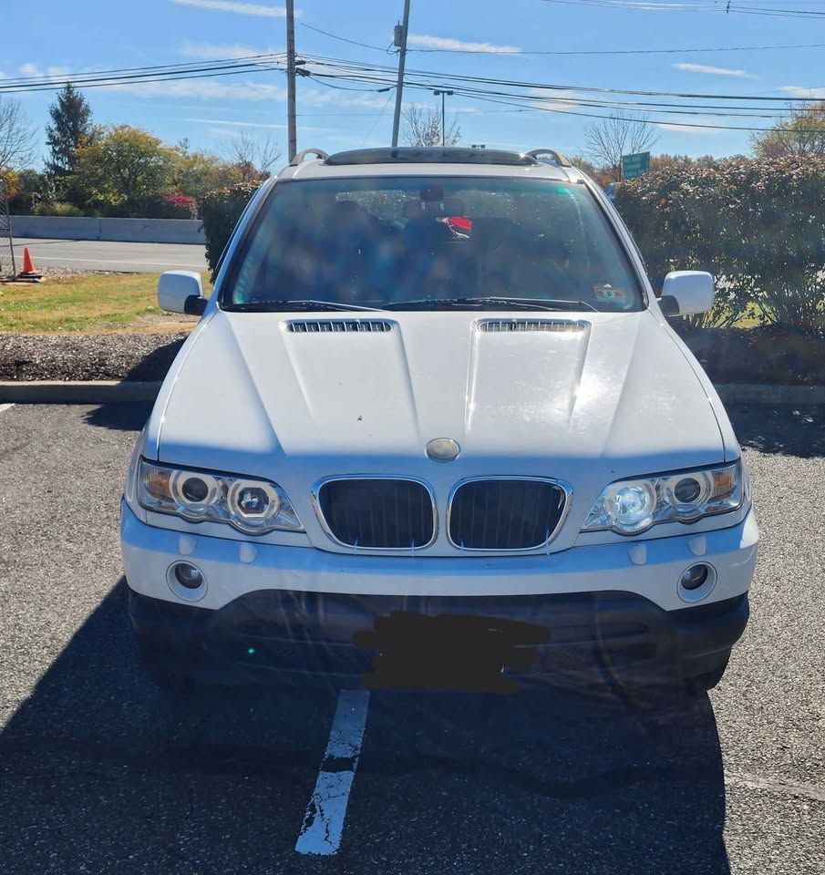 Used 2003 BMW X5 3.0i AWD/4WD image 2