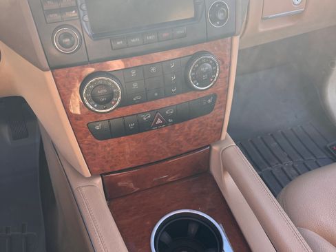 Used 2007 Mercedes-Benz ML 350 4MATIC image 10