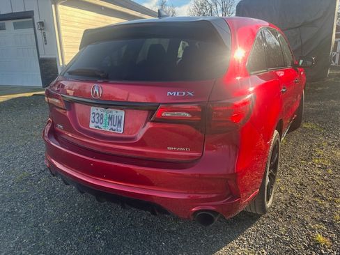 Used 2020 Acura MDX w/ Advance & Entertainment image 2