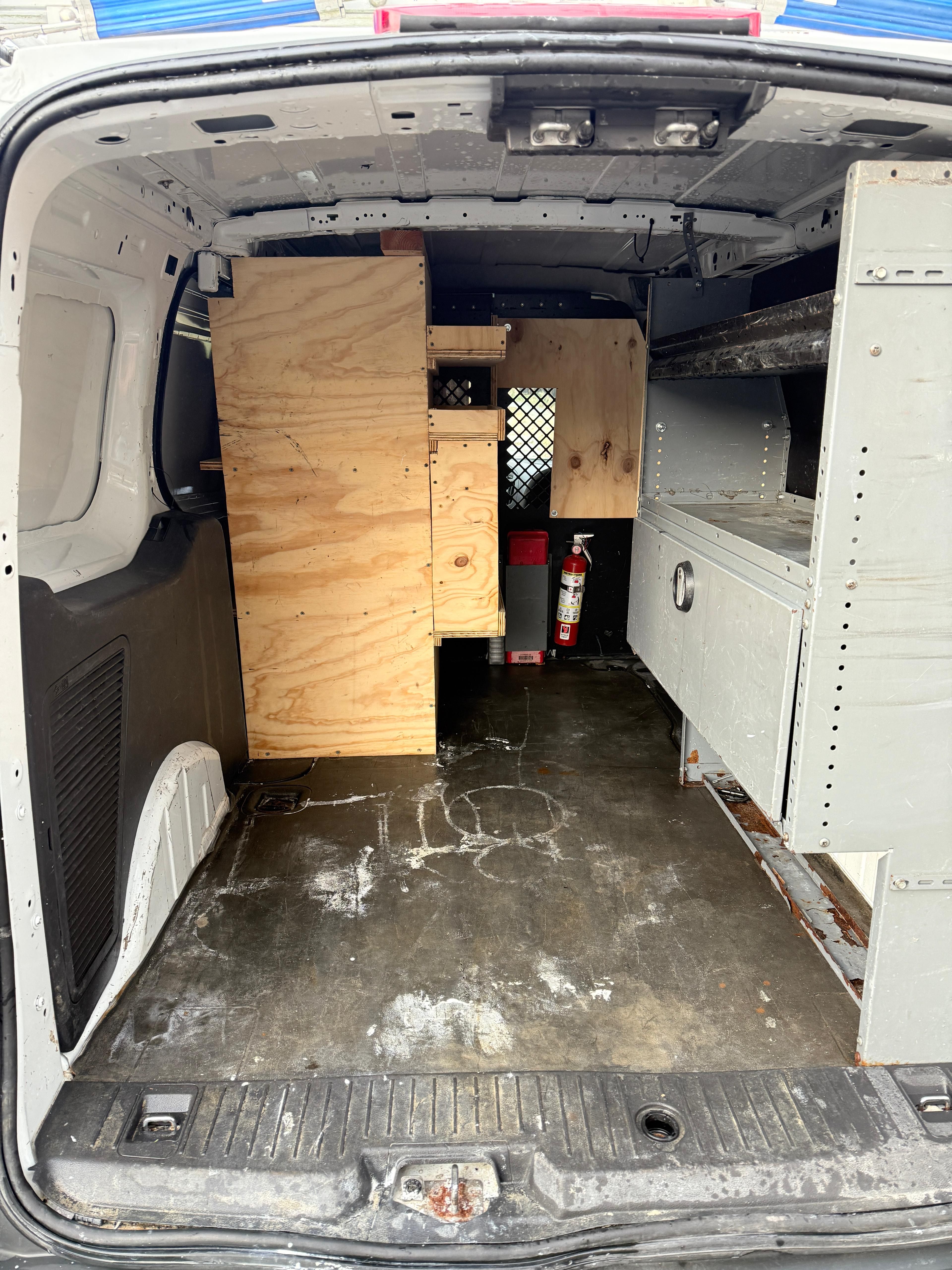 Used 2015 Ford Transit Connect XL FWD image 11