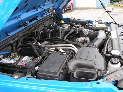 Used 2012 Jeep Wrangler Sport image 9