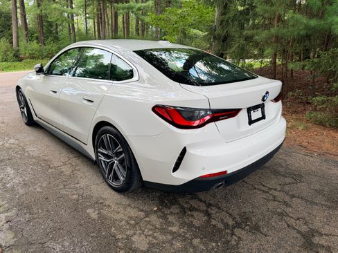 Used 2022 BMW 430i Gran Coupe w/ M Sport Package RWD image 4