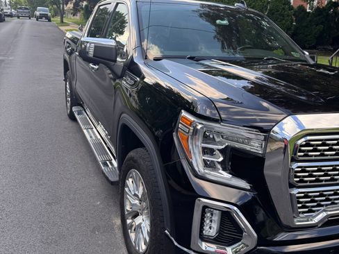 Used 2020 GMC Sierra 1500 Denali AWD/4WD image 8