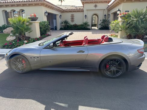 Used 2017 Maserati GranTurismo Sport image 5